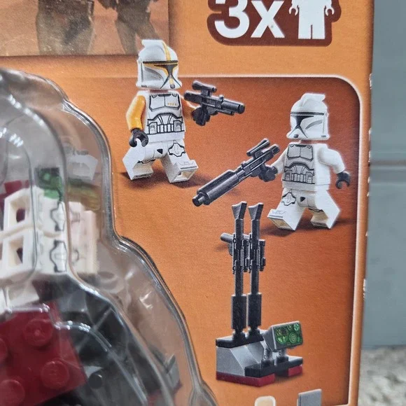 NEW LEGO Star Wars Clone Trooper Accessory Pack 40558 Minifigure Set 66pcs - Picture 4 of 7